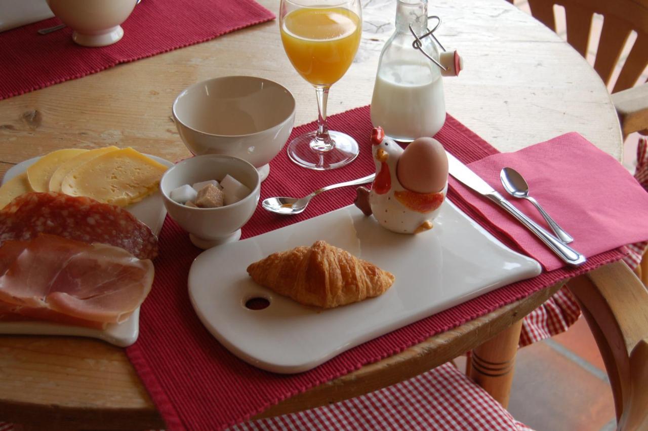 Comme A La Ferme Bed & Breakfast Durbuy Exterior photo